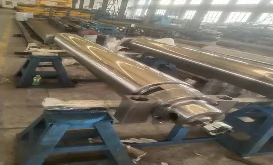 rolls for steel mills