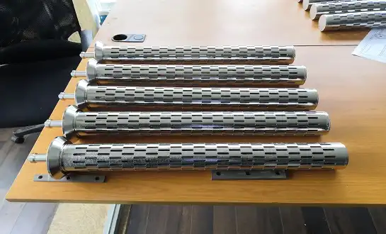 Why is a drill pipe screen important in drilling fluid systems?